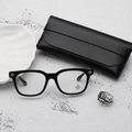 Case & Cloth
