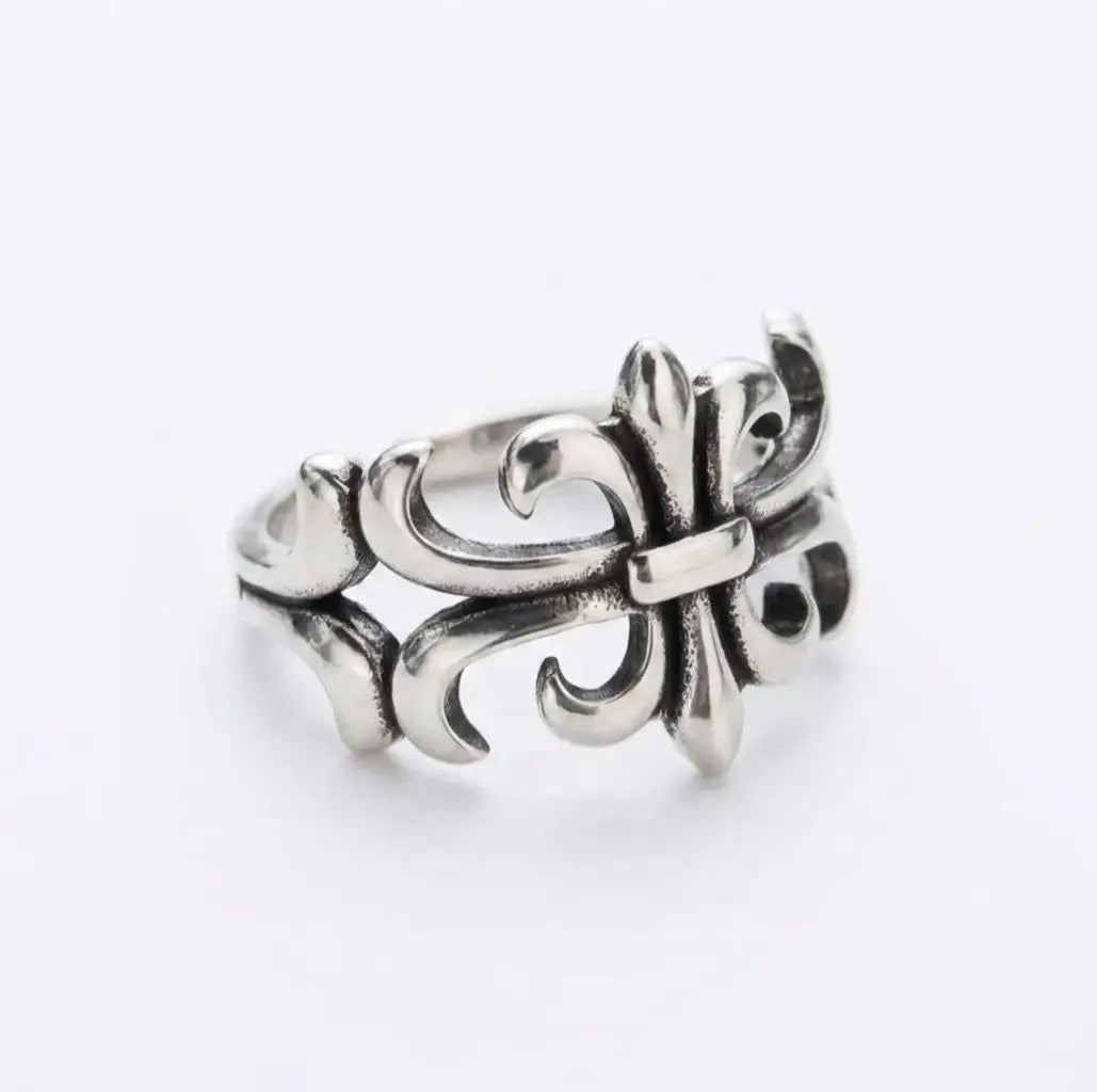 Chrome ring